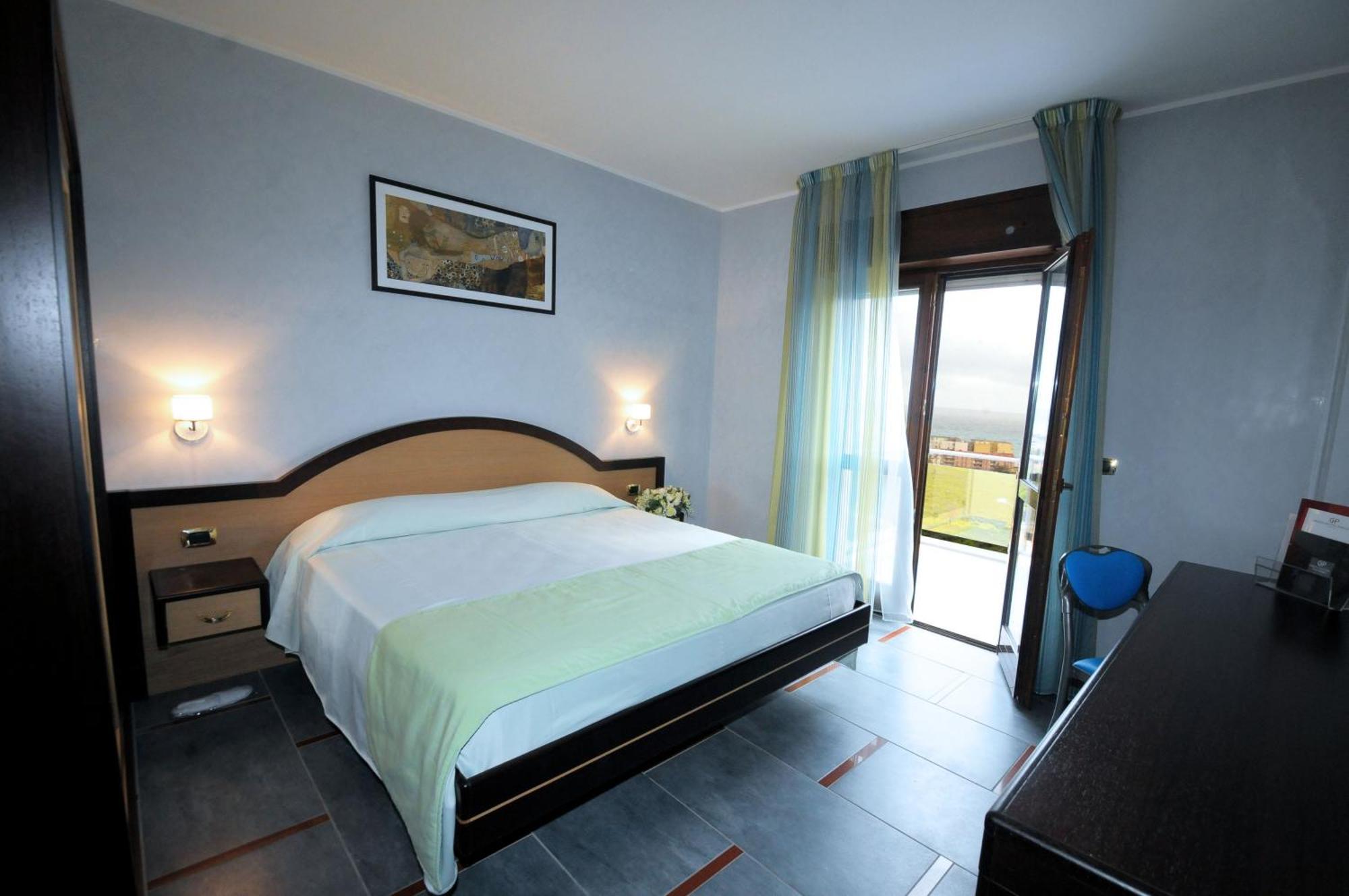 Grand Hotel Paradiso Catanzaro Oda fotoğraf